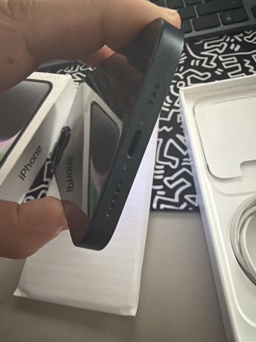 Iphone 14 128gbs midnight