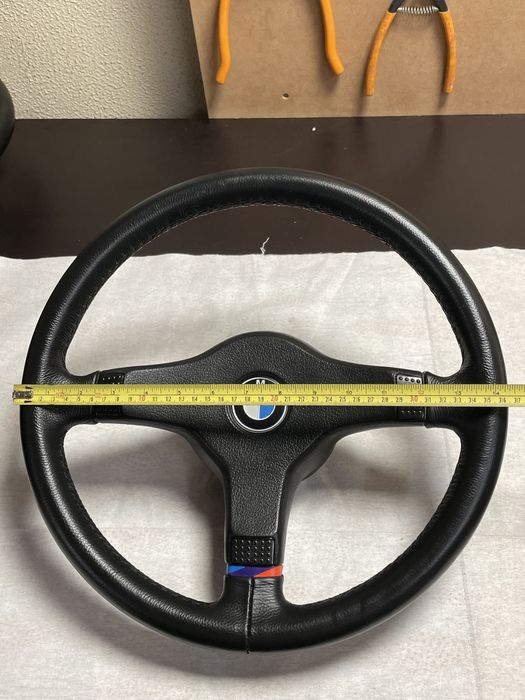 Volante Mtech 1 e 2 370mm