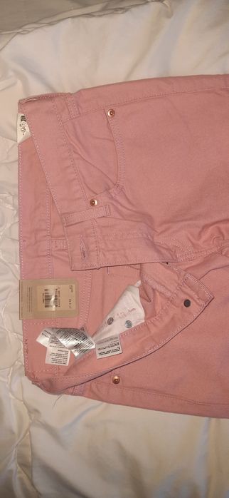 Spodnie levis damskie