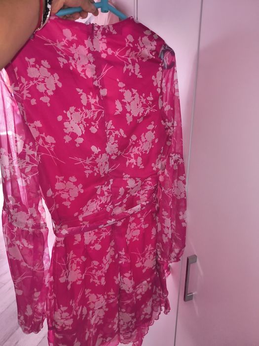 Sprzedam śliczną sukienkę