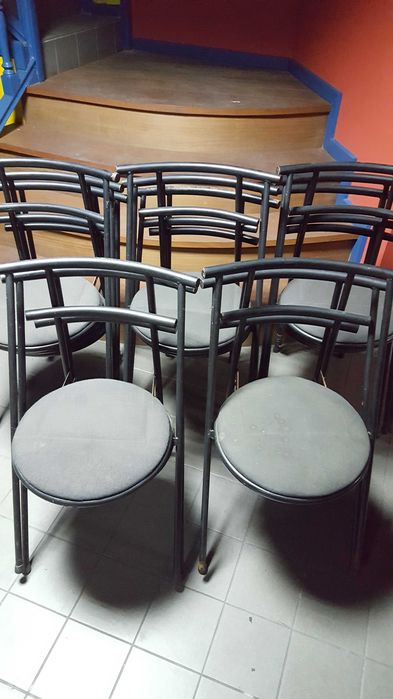 Mesas Tubo Lacado com vidro para Café ou Bar