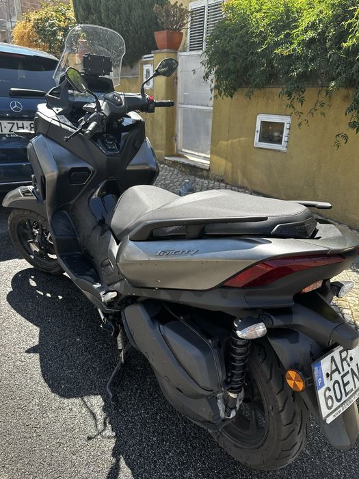Yamaha tricity 300