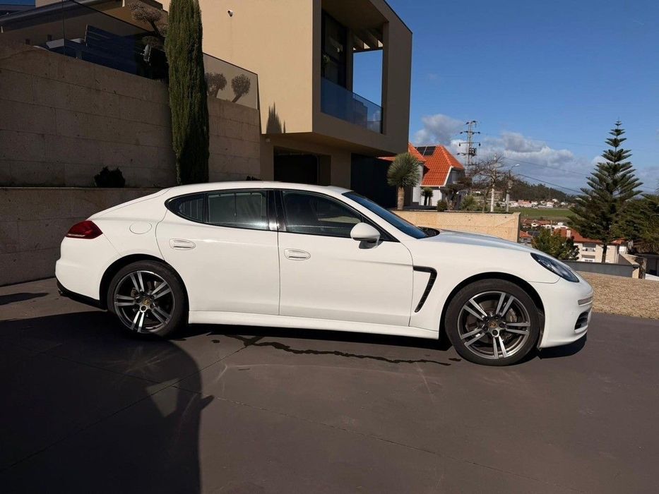 Porsche Panamera Edition