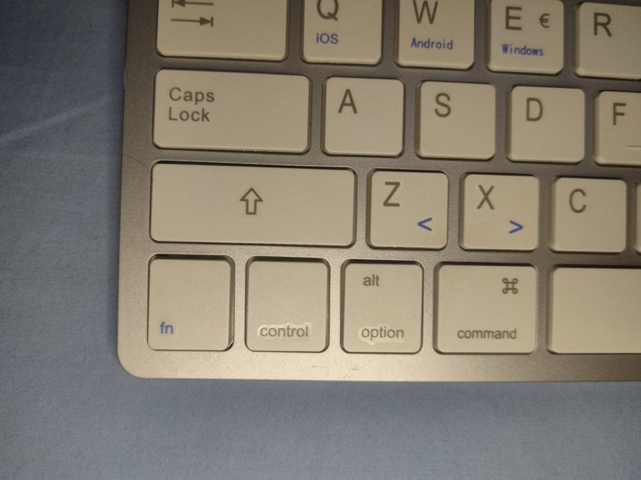 Bluetooth Keyboard64584924348545124