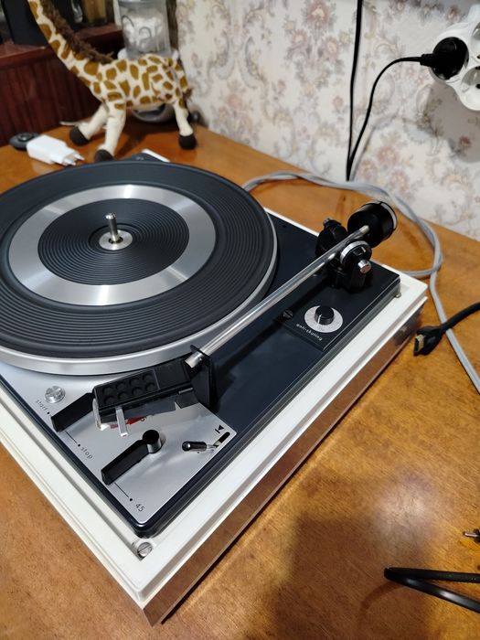 Dual cs18 проигрыватель винила