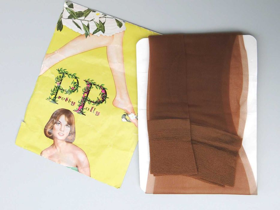 Cienkie nylonowe pończochy "Pretty Polly"