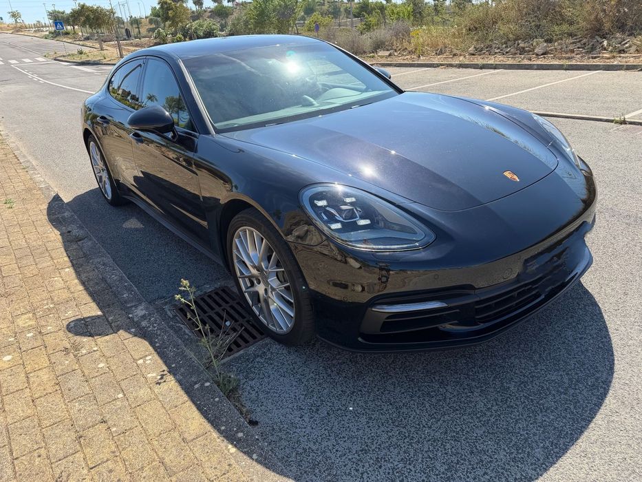 Porsche Panamera 4 S