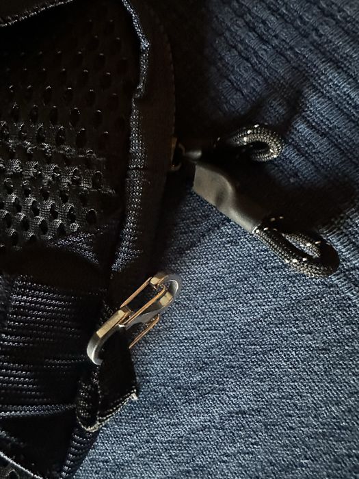 Bolsas tira colo preta e azul