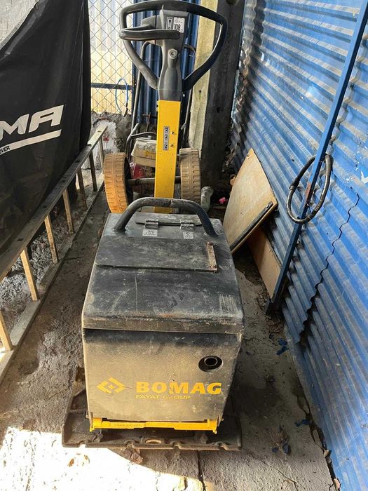 Zagęszczarka rewersyjna Bomag BPR 35/60 D