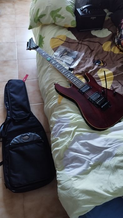 Guitarra elétrica condor Ozielzinho