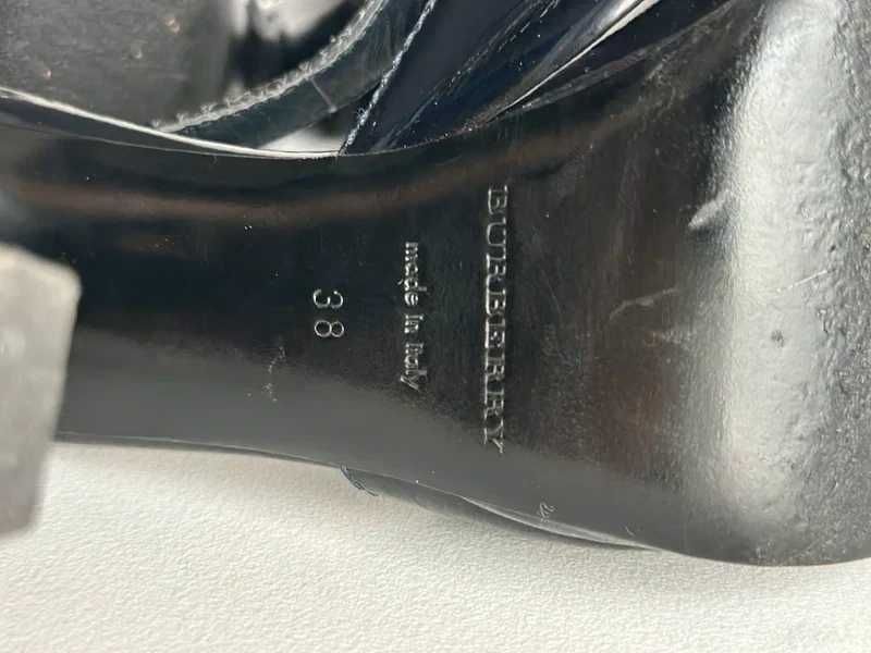Burberry  obcasy black  38