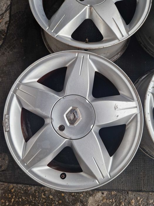 Jantes Renault 16 "