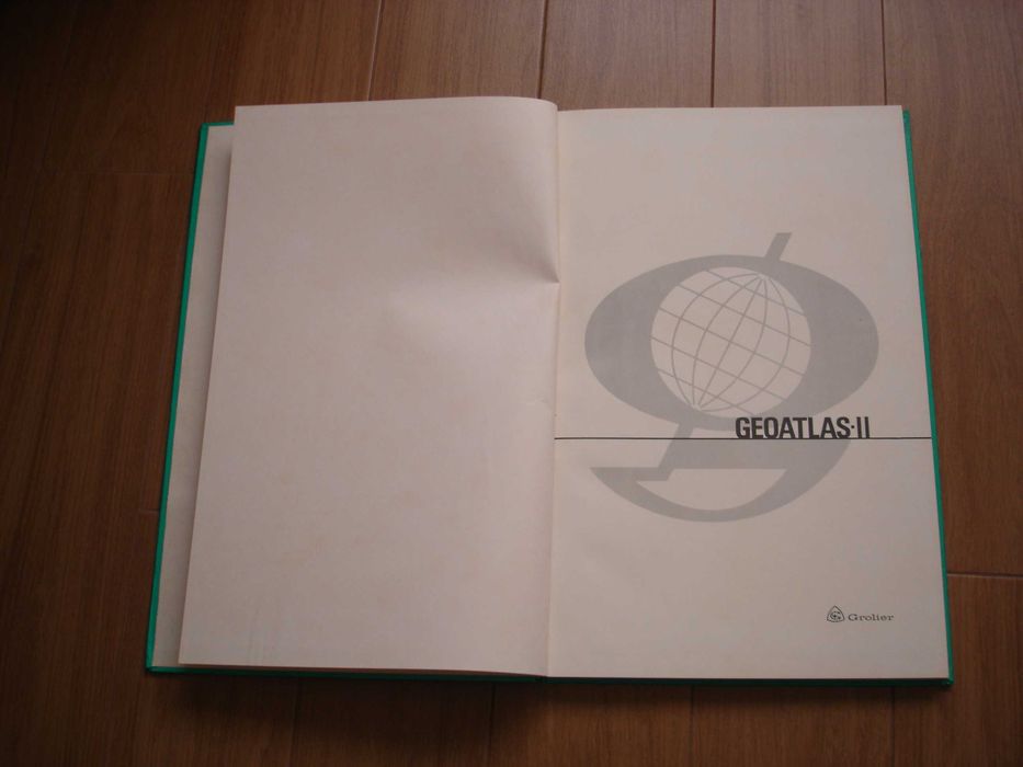 7 volumes Geomundo mais 2 volumes Geoatlas