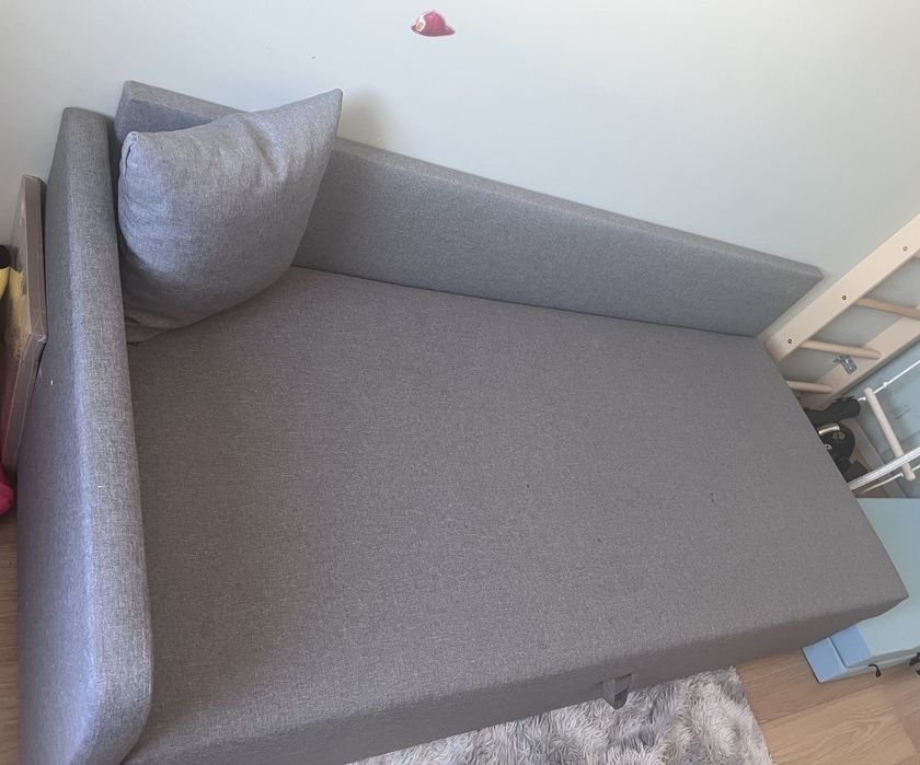 Tapczan jednoosobowy Mia