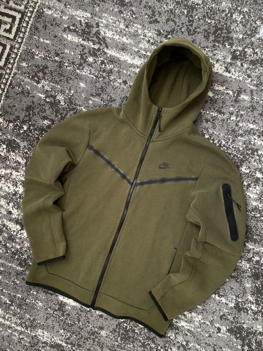 Nike tech fleece М розмір хакі темно зелений колір нові колекції
