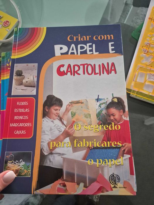 Conjunto de 16 livros para trabalhos manuais