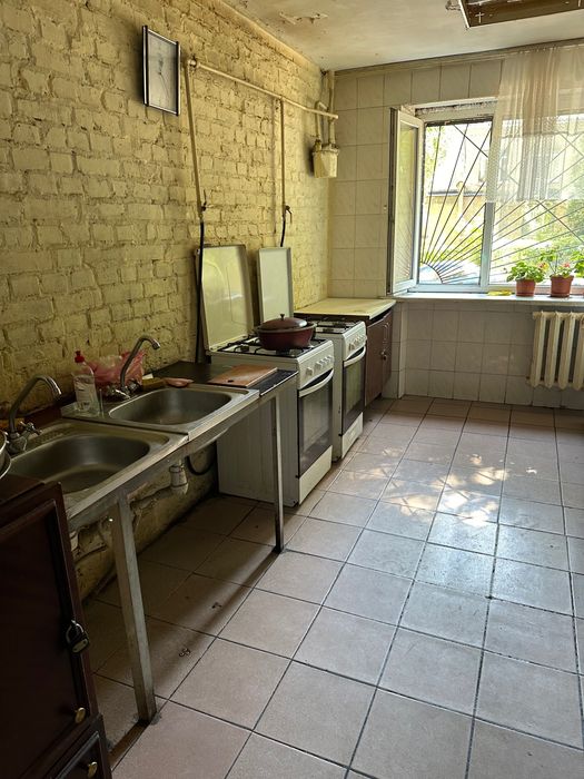 Продам кімнату в гуртожитку