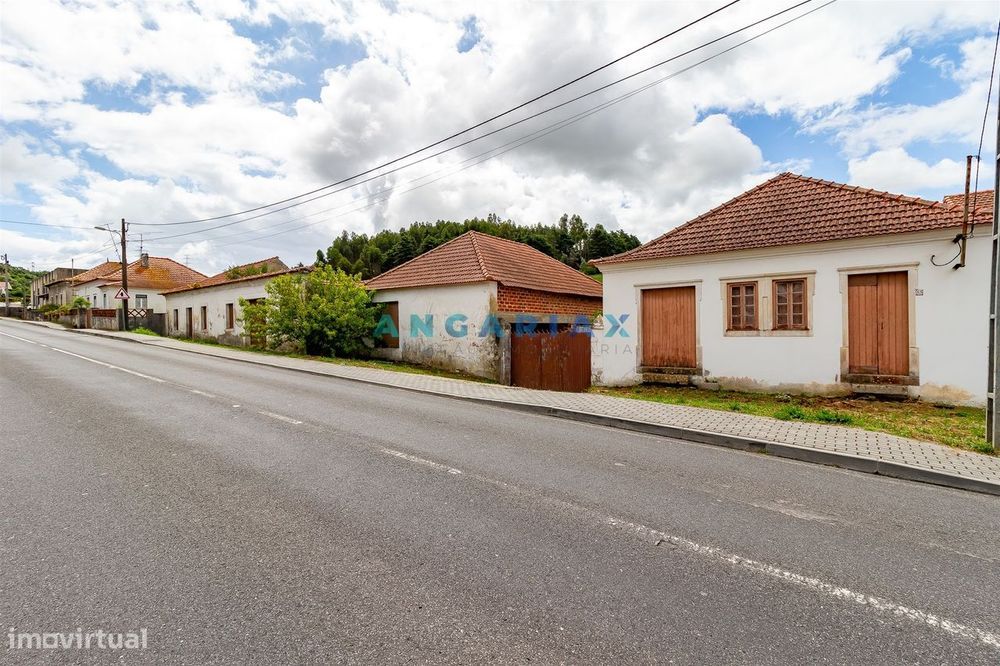 ANG1408 - Herdade T5 para Venda na Batalha