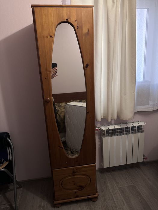 Продам деревяний шкаф