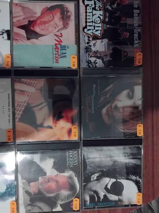 Música em Cd Grupos e Artistas Internacionais 11/25.