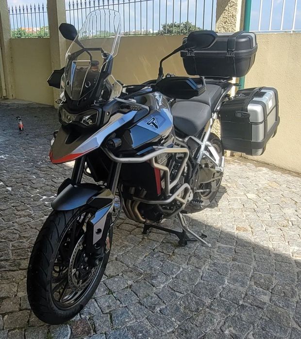 Triumph Tiger GT Pro
