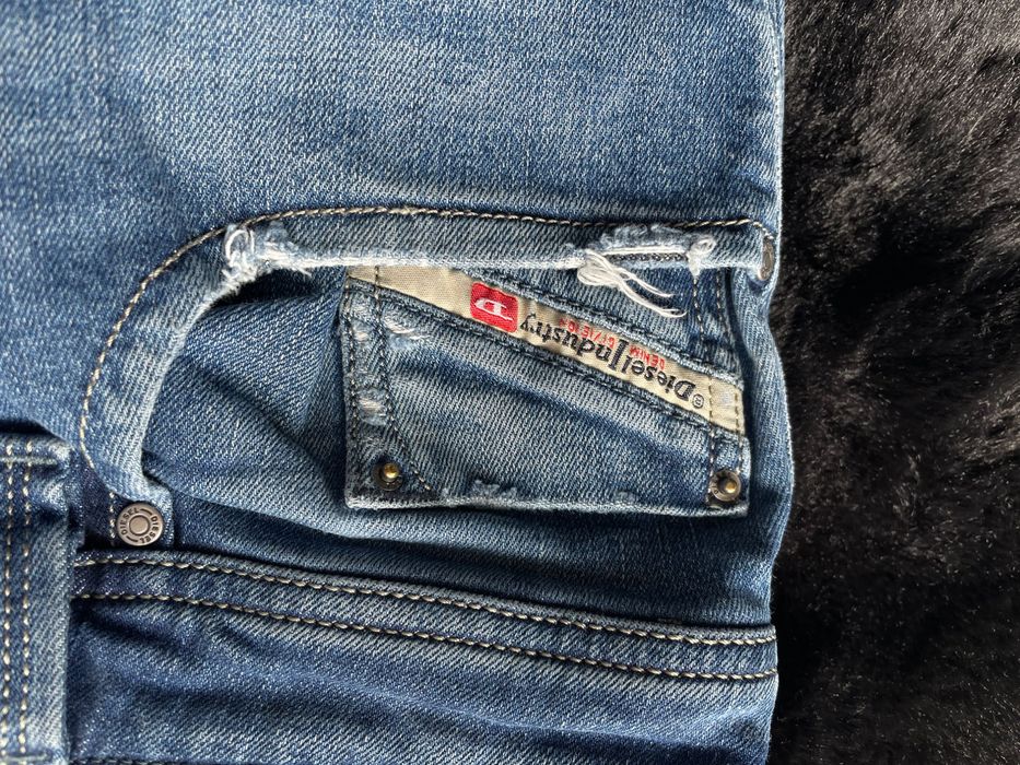 spodnie jeansy Diesel rozmiar L