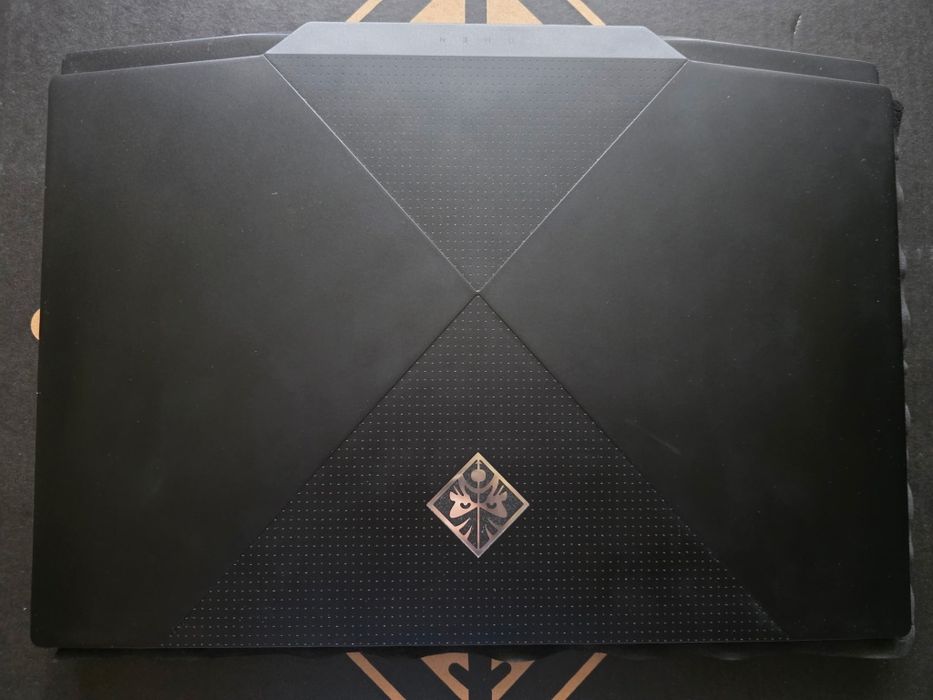 HP Omen X2S, dwa ekrany, Core i7, RTX 2070