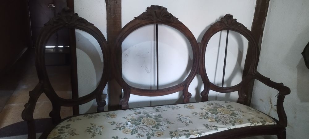 Cadeirão estilo Luís XV de 1 e 3 lugares