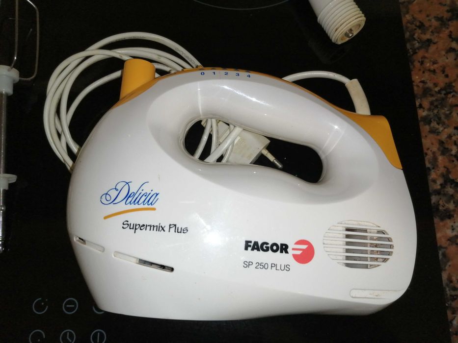 Batedeira/Varinha 2 em 1 Fagor