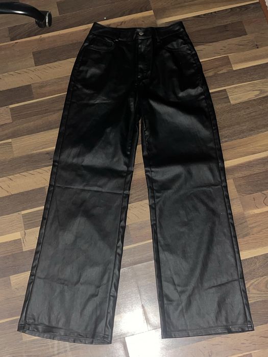 кожанные штаны широкие