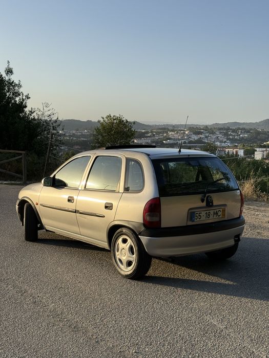 Opel Corsa B Gasolina
