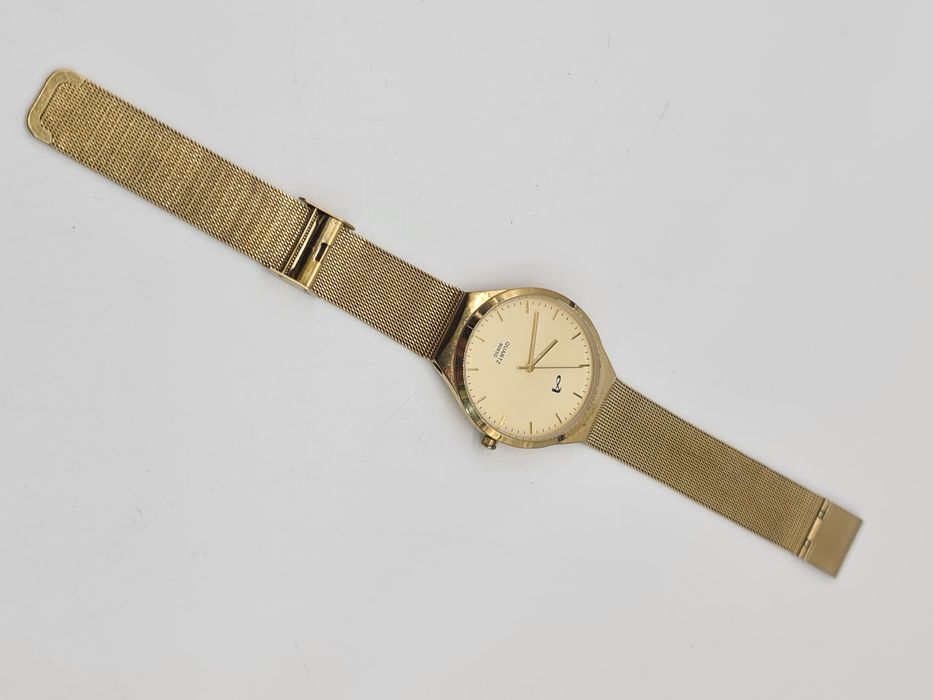 Relógio analógico dourado 9093G