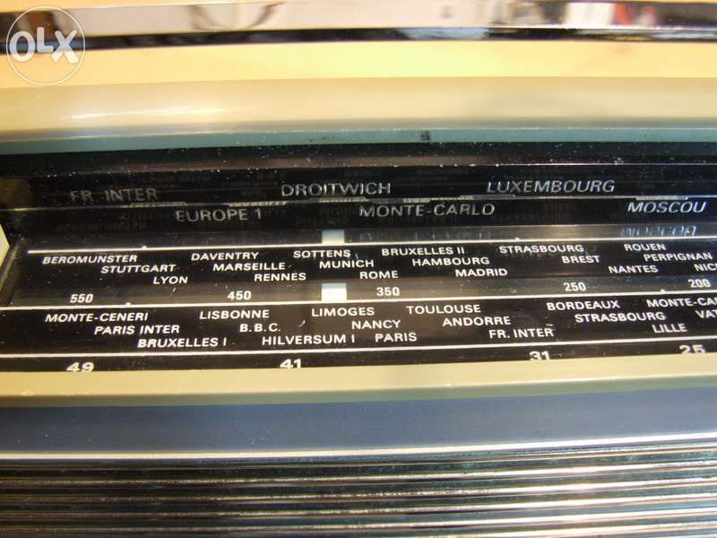 Rádio antigo LA VOIX DE SON MAÎTRE - Anos 60