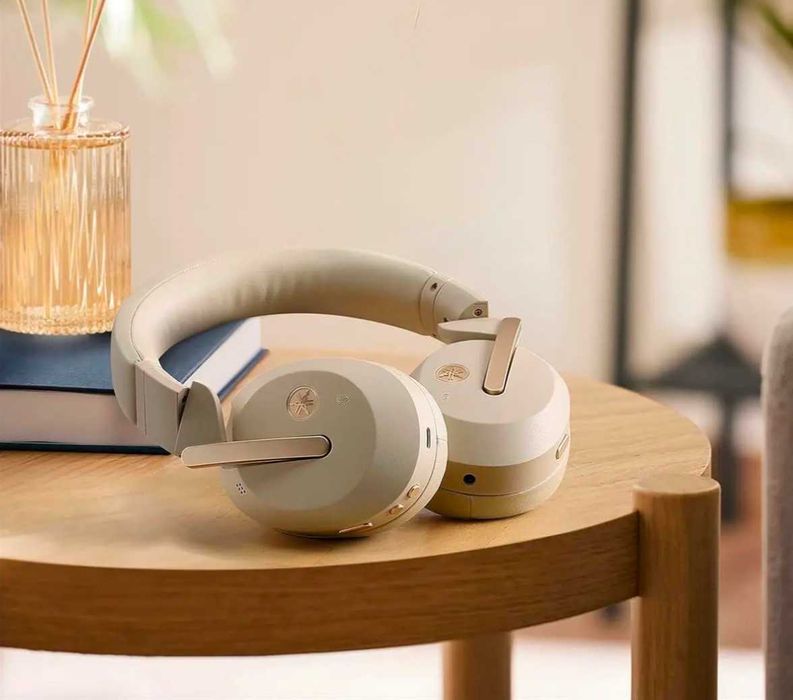 Навушники бездротові Yamaha YH-E700B (Beige)