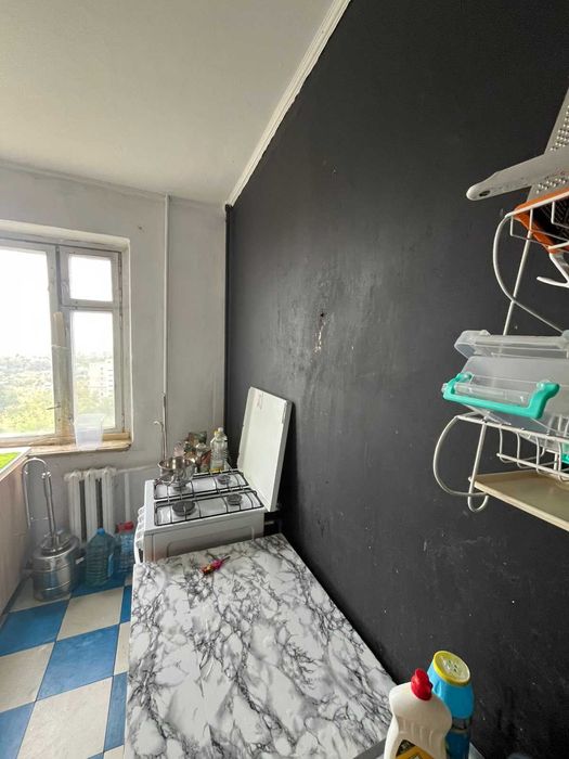 *Однокімнатна квартира, Дніпровський р-н, по вул. Сергія Синенка