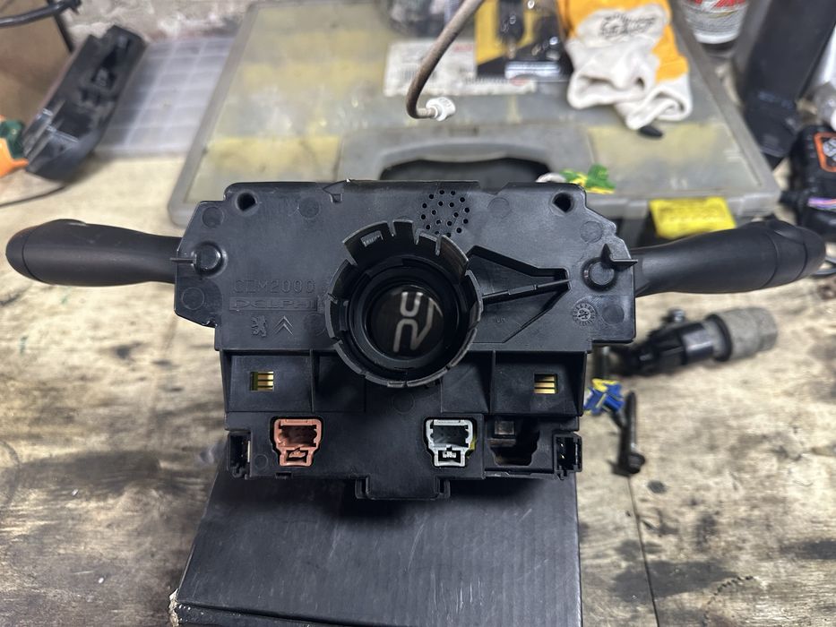 Подрулевой переключатель 96605668ХТ