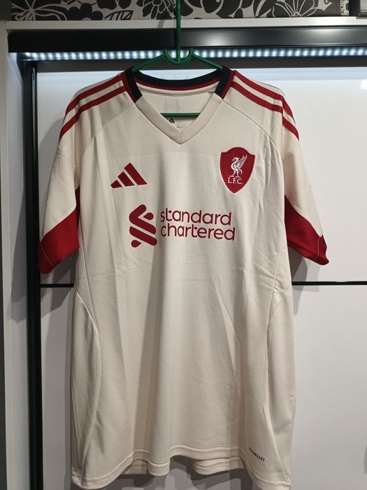Koszulka wyjazdowa Hugo Ekitike, Liverpool 25/26
