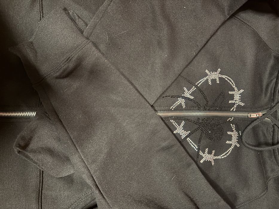 Bluza z diamencikami