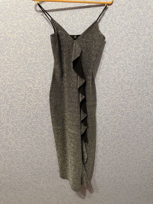 Сукня в блисктіках/люрекс