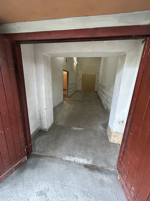 Magazyn  16 m2 _ 19m2_ 101m2
