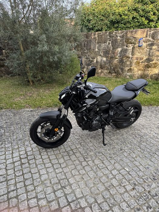 MT 07 Pure 35kw livrete deslimitada