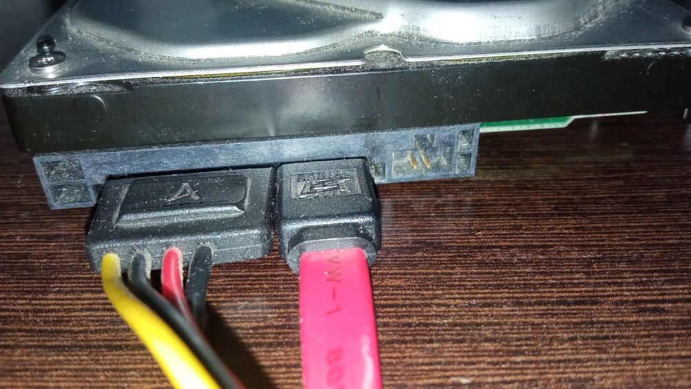 Disco Hitachi Deskstar 250GB