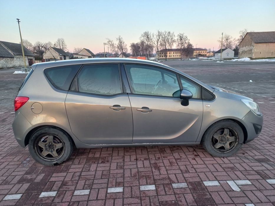 Opel Meriva B 1.4 turbo 120km
