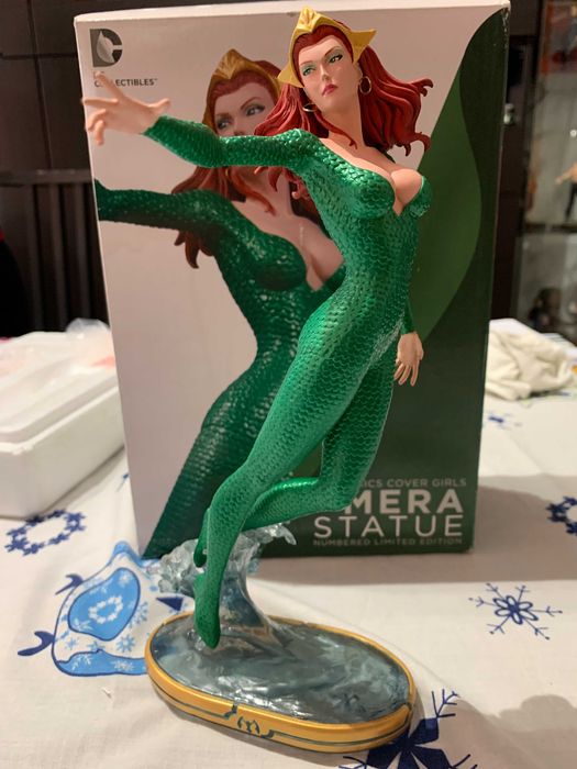 Estátuas - Dc Collectibles