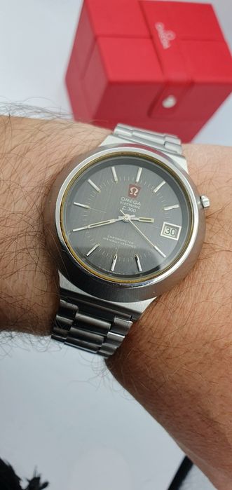 Vintage Omega Seamaster Electronic f300 Hz Chronometer - kamerton