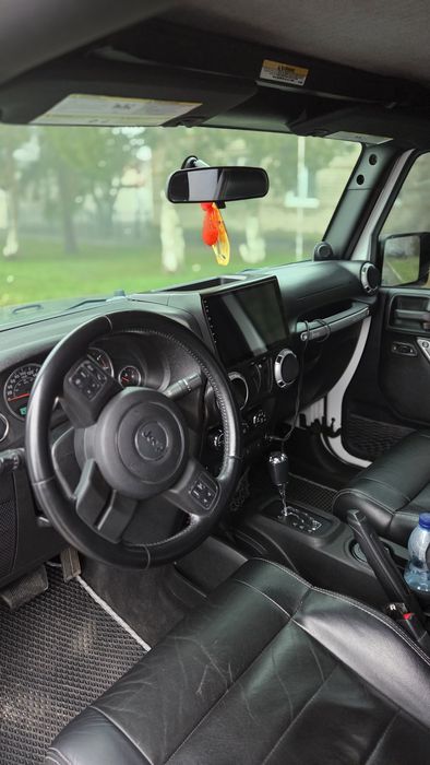 Джип вранглер 2013р