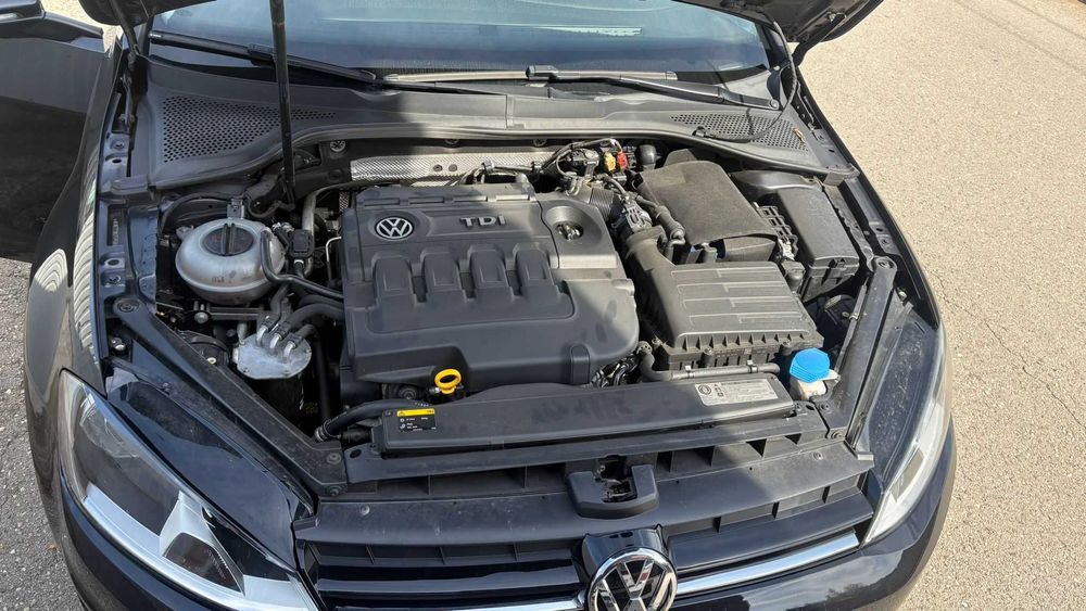 Volkswagen Golf 7 Variant 1.6 TDI 105 cv