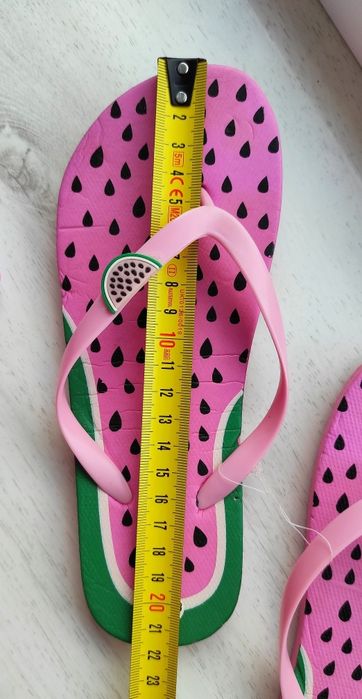Детский Купальник Hello Kitty 134/140 + 2 пары шлёпок вьетнамок 32/33