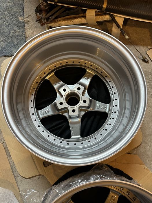 OZ Mito 18" 8J ET31,5 5x112 po kompleksowej renowacji