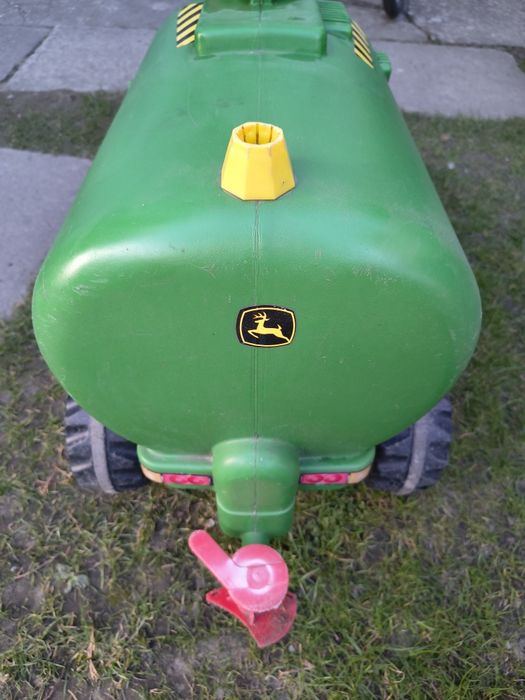 REZERWACJA Przyczepa cysterna ,beczka do traktoru dziecięcego duża  firmy John Deere